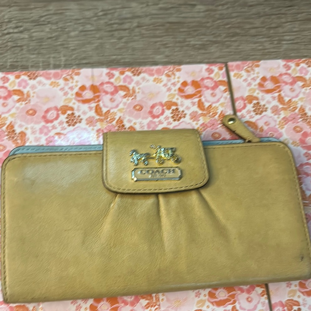 Coach Tan Leather Wallet with Signature Logo